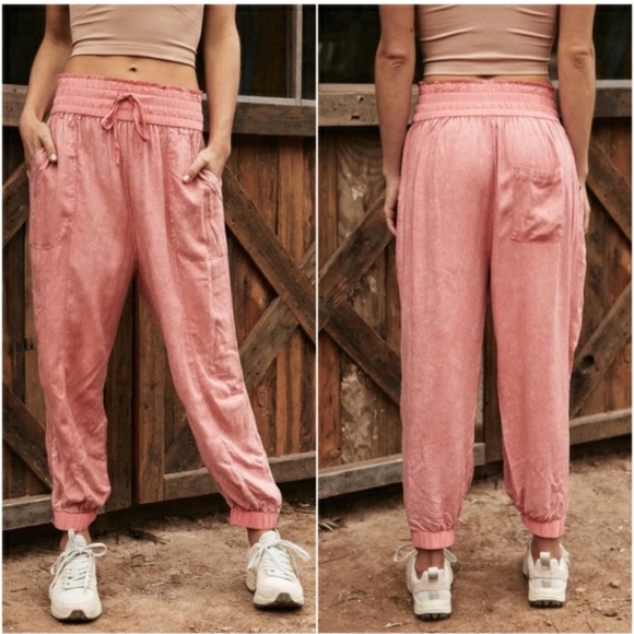 FREE PEOPLE FP MOVEMENT Halfzies Pants In Matte Rose Size M - Picture 16 of 16